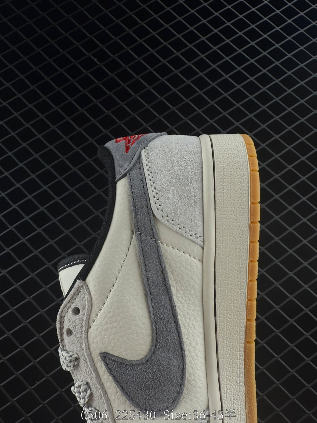 Travis Scott x Air Jordan 1 ” Reverse Mocha “